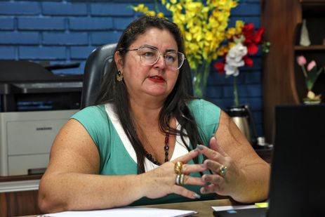 Brasília (DF), 19/02/2025 - A diretora da escola CED619  da Samambaia, Alice Macera, fala sobre o Programa Pé-de-Meia. Foto: Antônio Cruz/Agência Brasil